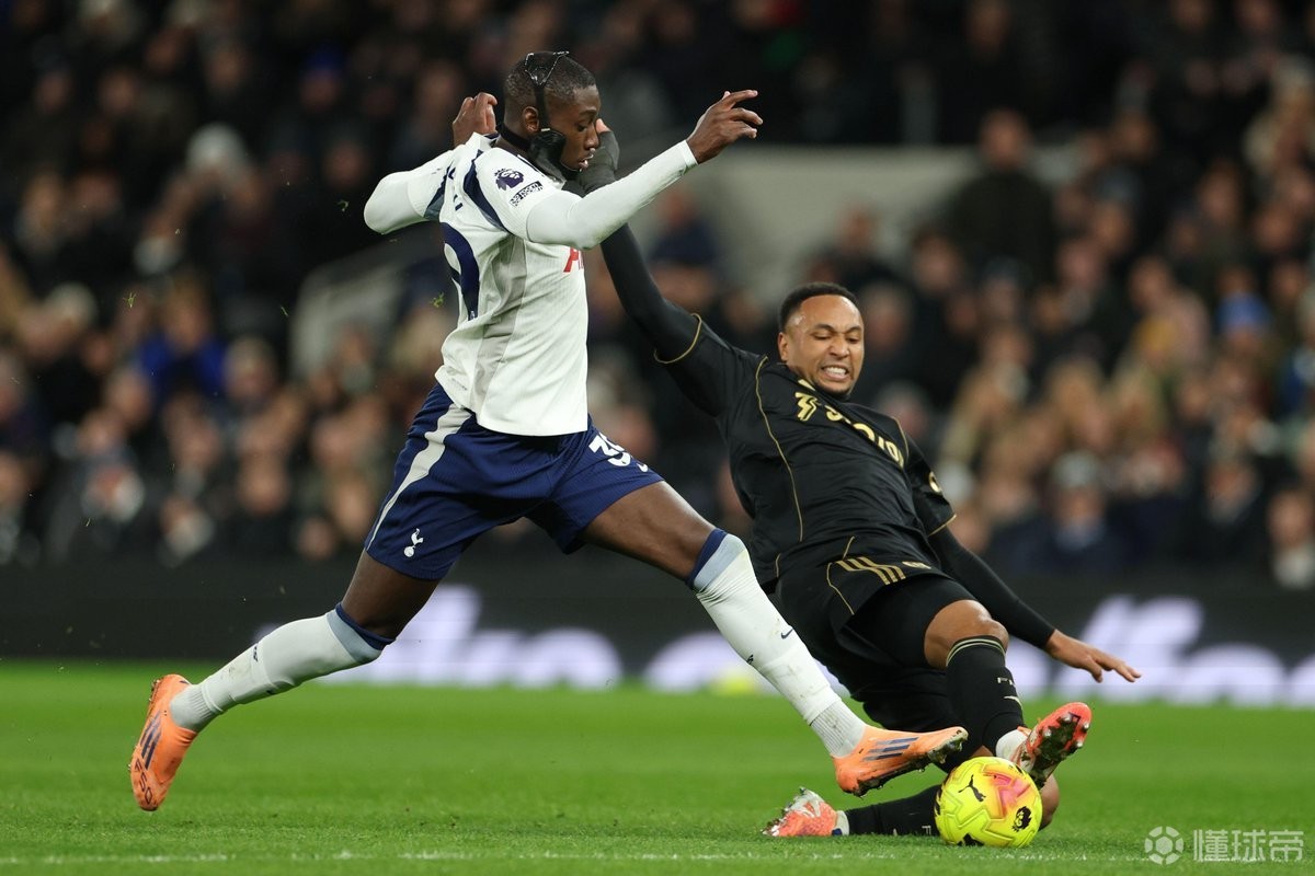 开元棋牌下载-热刺逼平切尔西，伦敦德比战火再次燃起的简单介绍